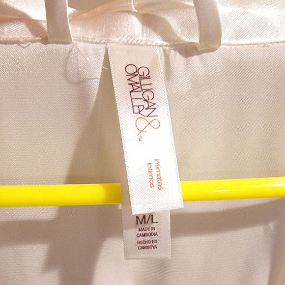 Silk Bride Robe - Picture 3 of 3